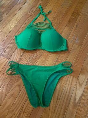 Victoria's Secret Emerald Green Strappy Bikini